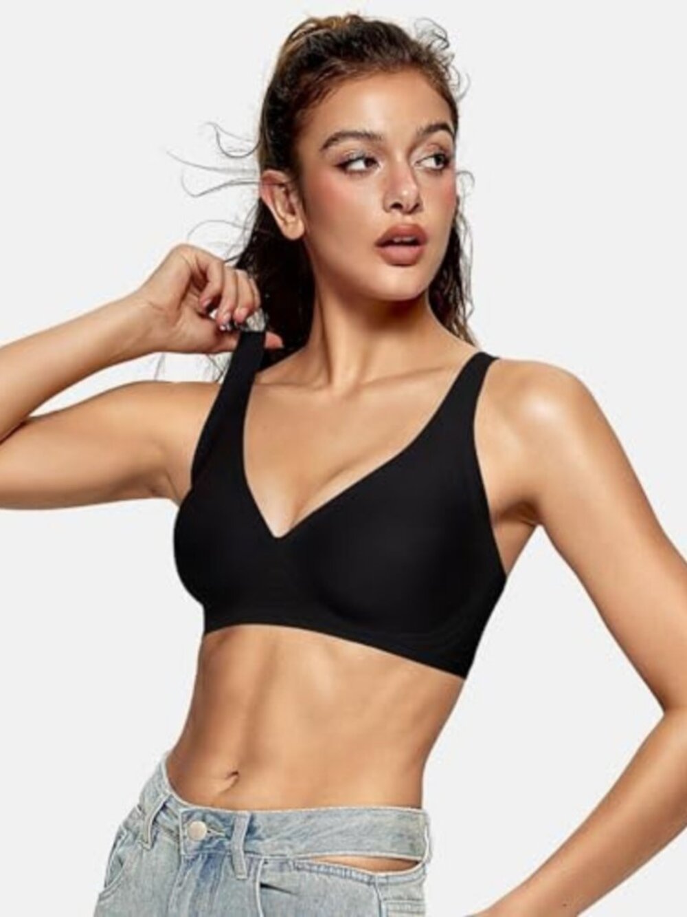 OEAK Women's Deep V Wireless Bra Seamless Push Up Bralette Comfortable T-Shirt B